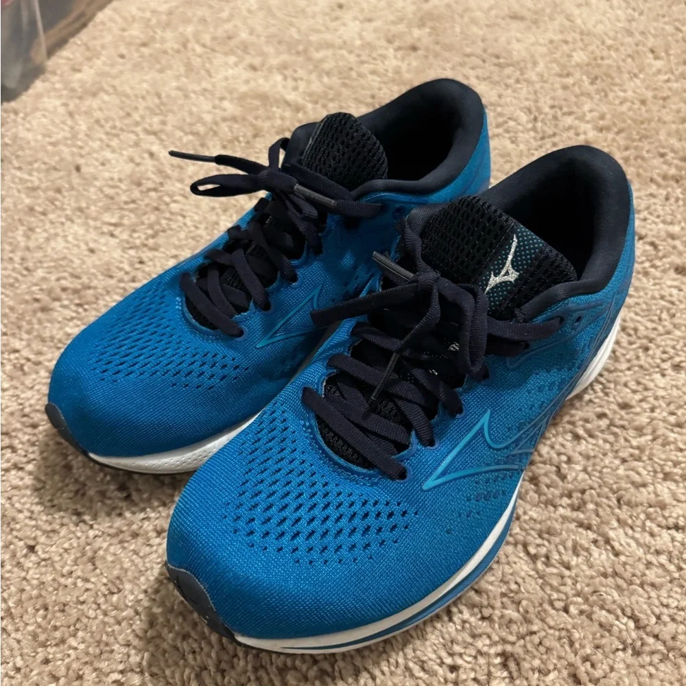 Mizuno Wave Rider 25 women’s shoe sz 8
